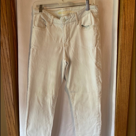 Jeans - Picture 3 of 3